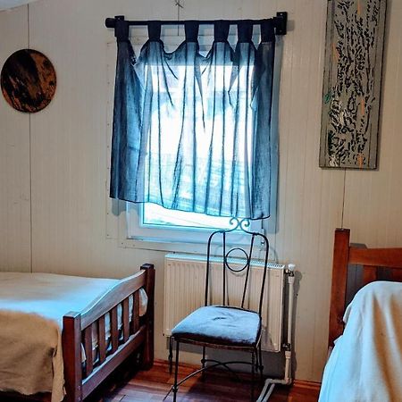 White Shino Hostel กูเดาริ ภายนอก รูปภาพ